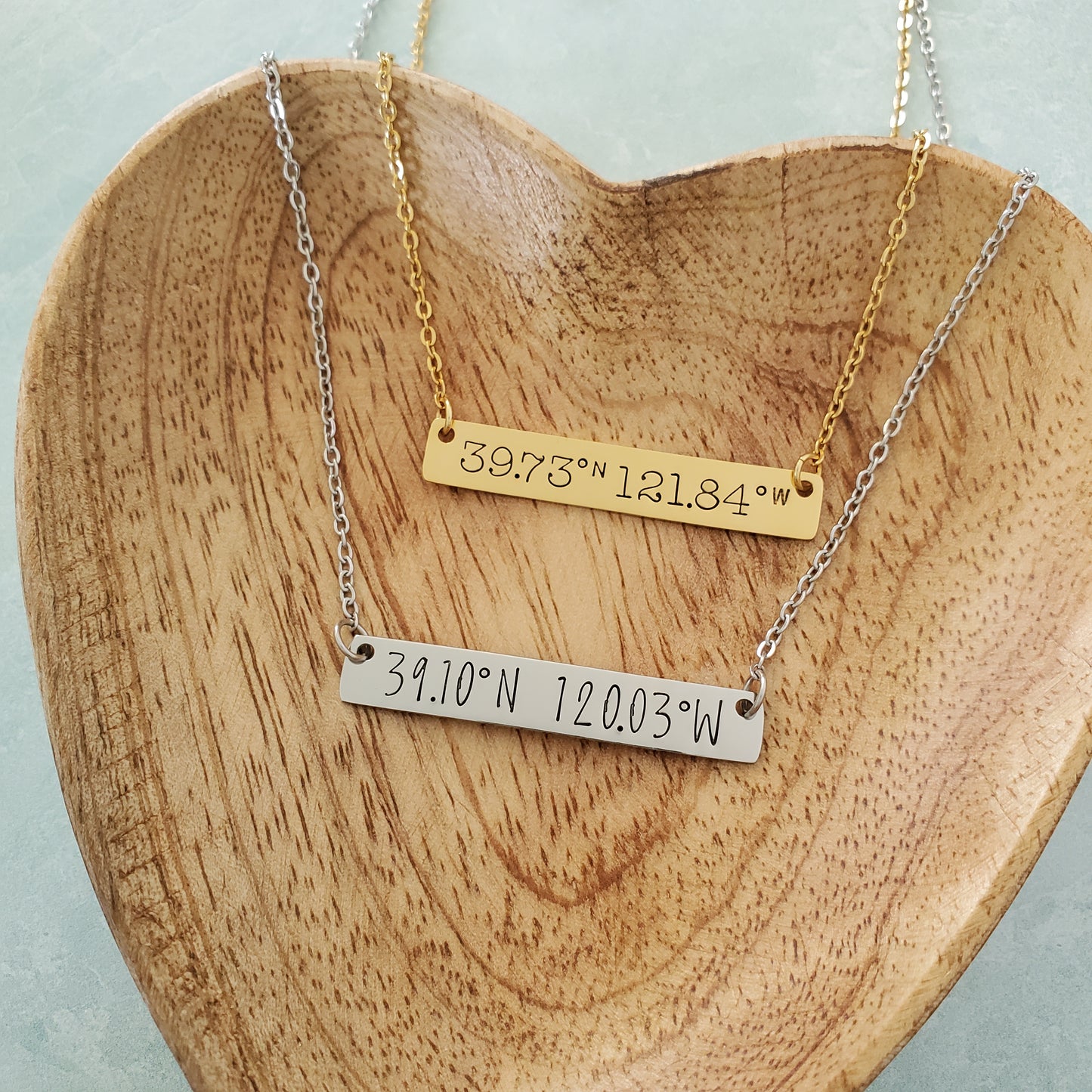 Horizontal Bar Necklace Coordinates