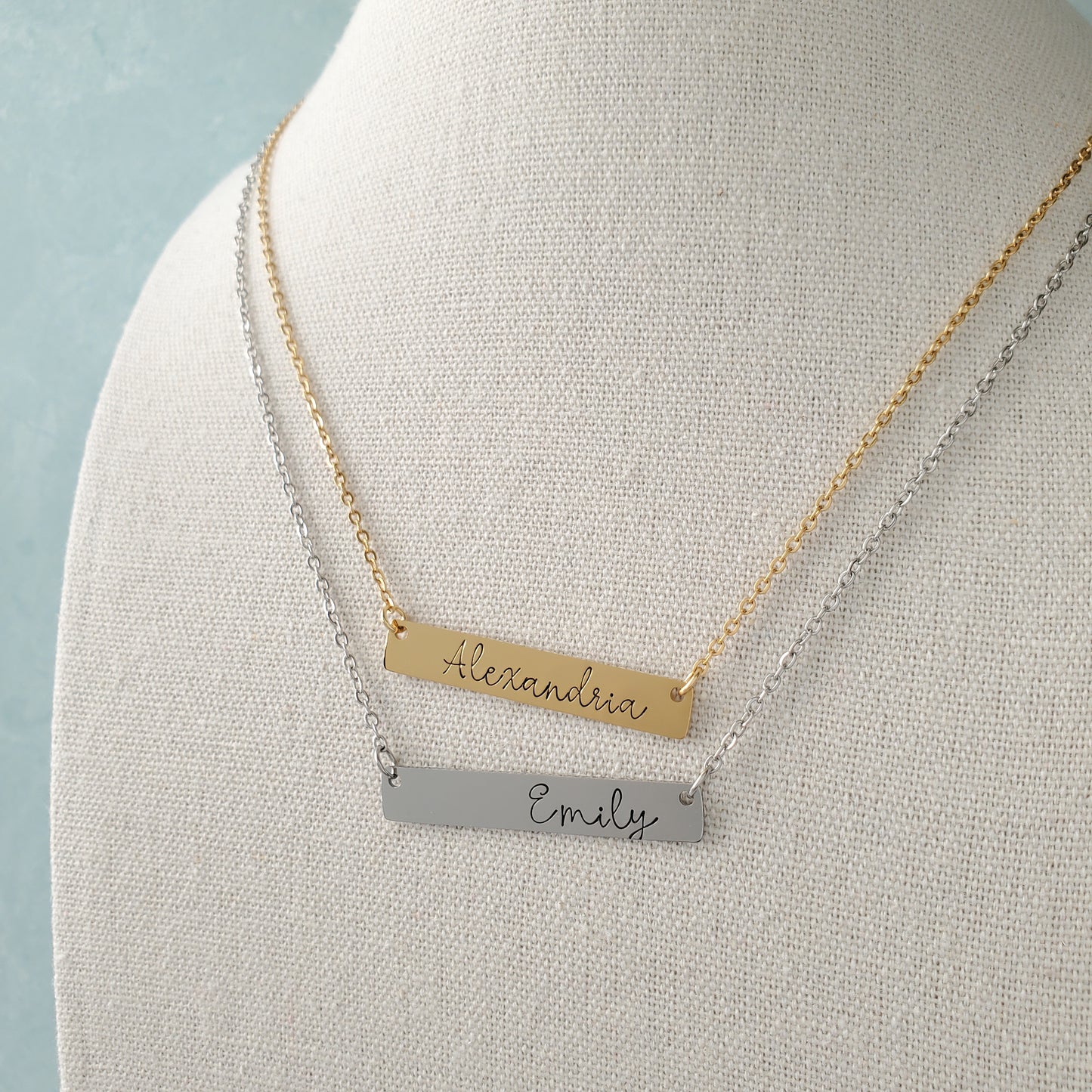 Horizontal Bar Necklace Script Name