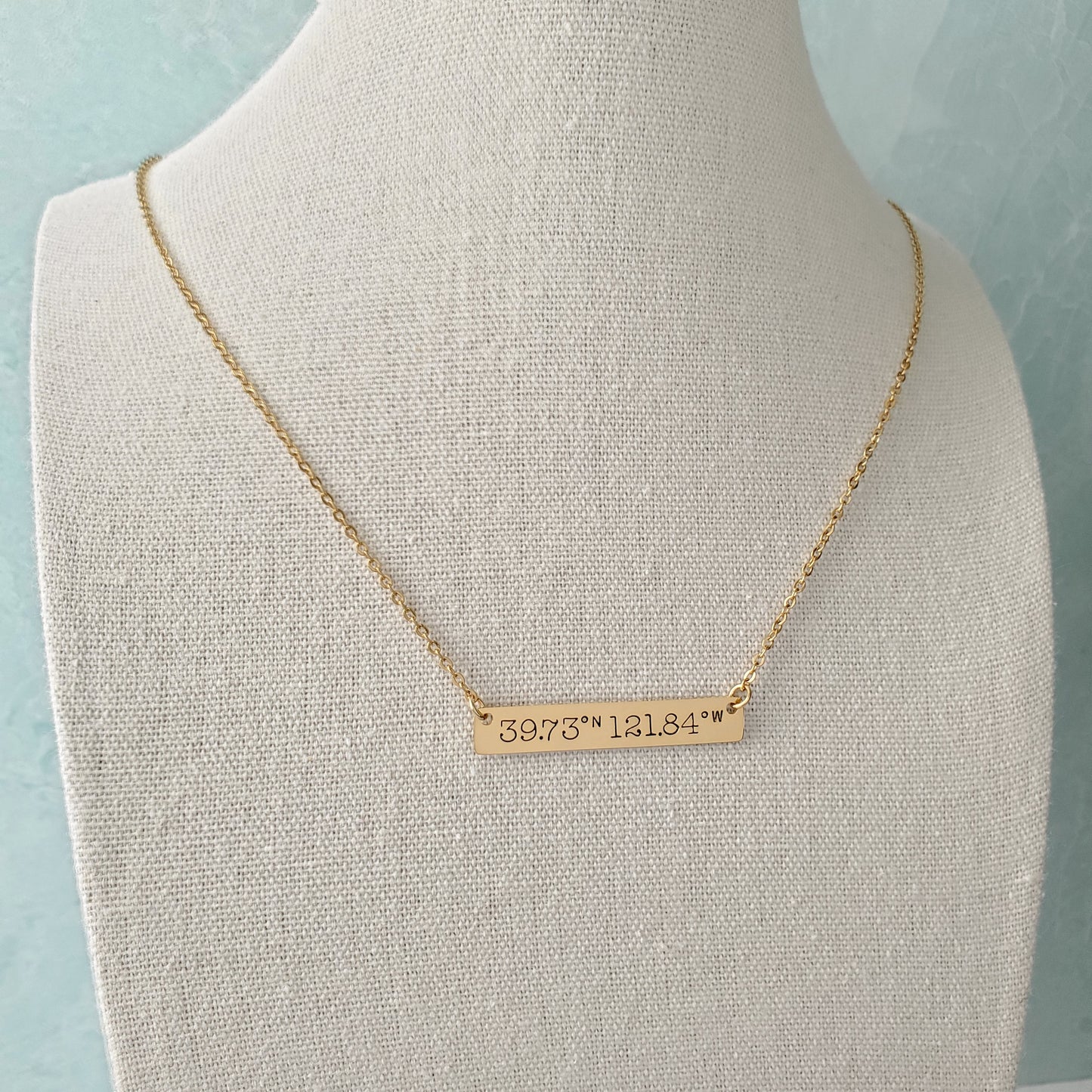 Horizontal Bar Necklace Coordinates