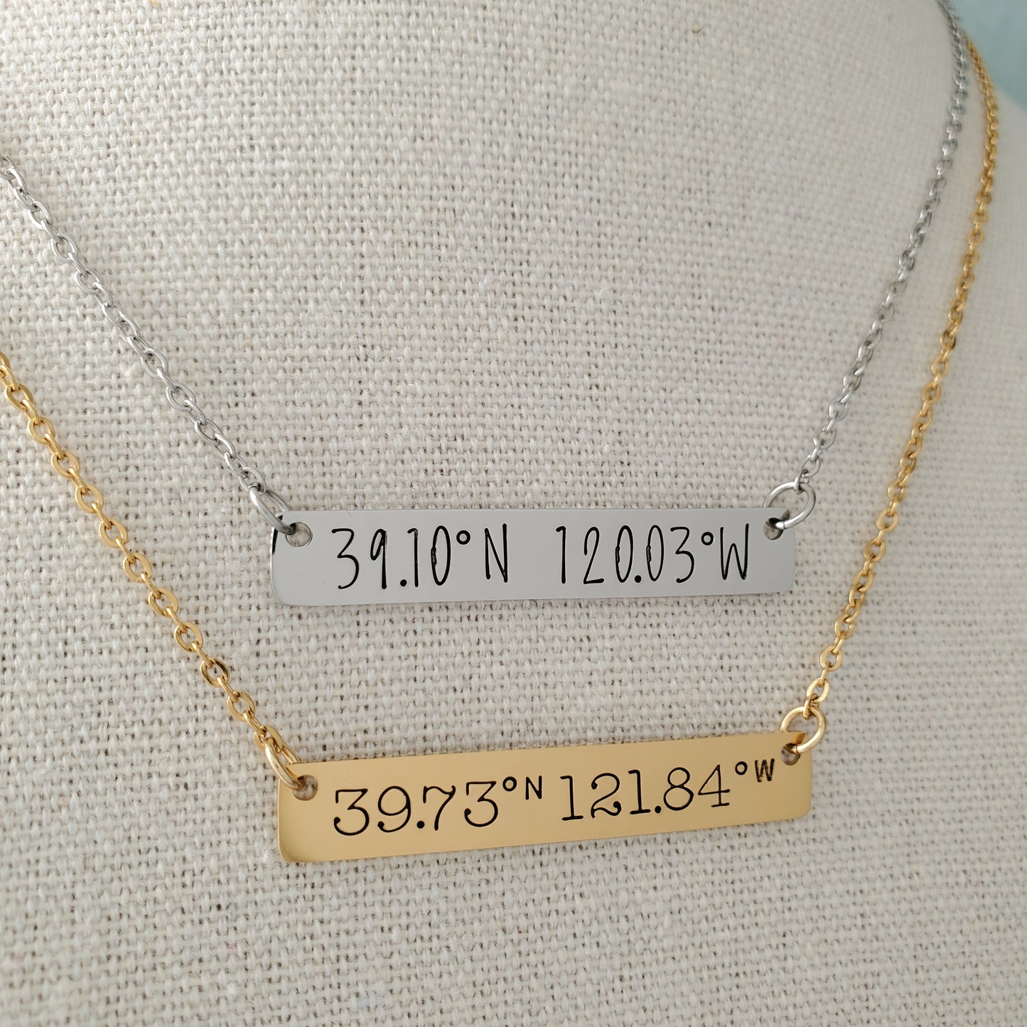 Horizontal Bar Necklace Coordinates