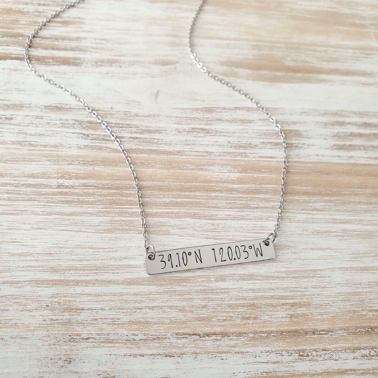 Horizontal Bar Necklace Coordinates