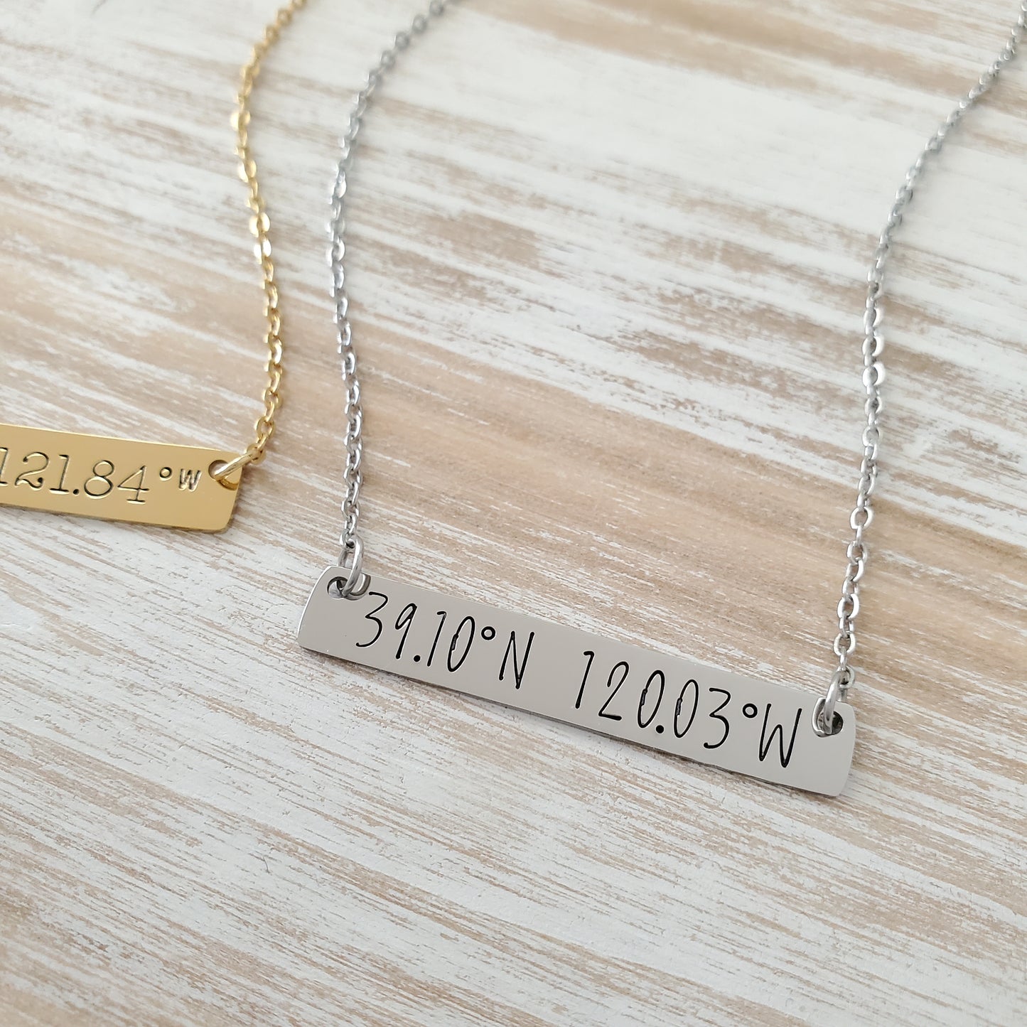 Horizontal Bar Necklace Coordinates