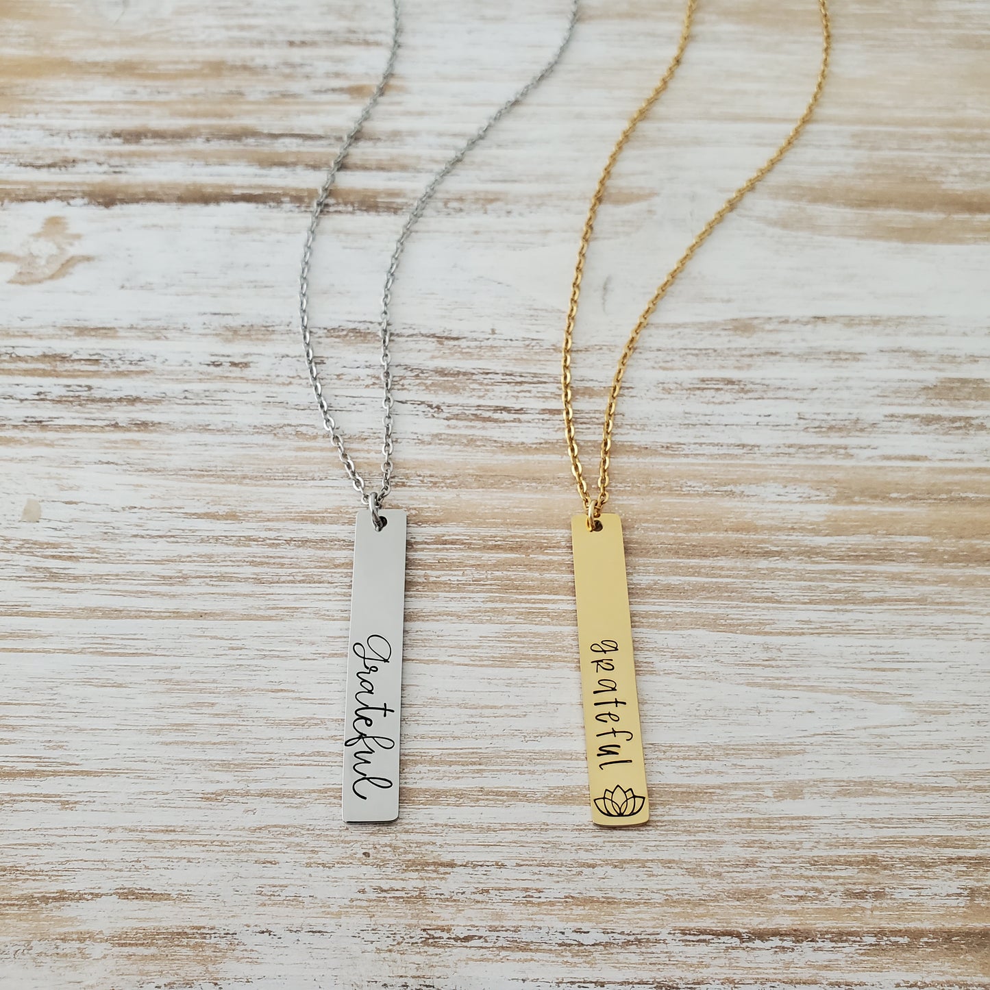Vertical Bar Necklace 'grateful'